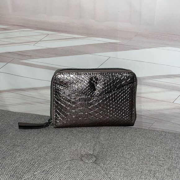 Simply Vera Vera Wang Short Zippy Wallet Metallic Gunmetal - Picture 1 of 7